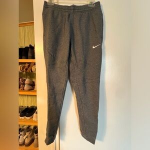 Men’s Nike Club Fleece Joggers - medium